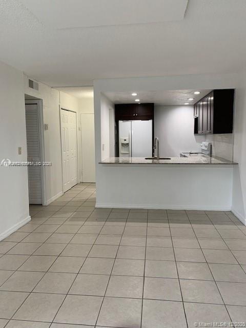 Foto del edificio - 801 NW 47th Ave