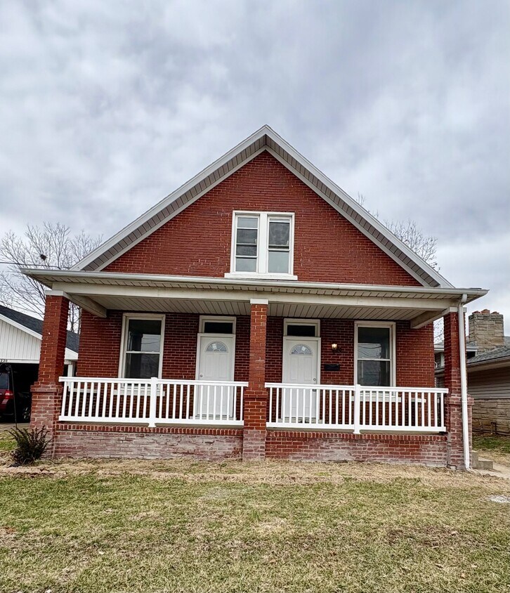 Foto principal - 1210 Main St