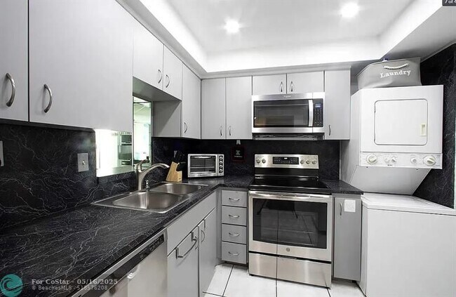 Foto del edificio - 6000 N Ocean Blvd