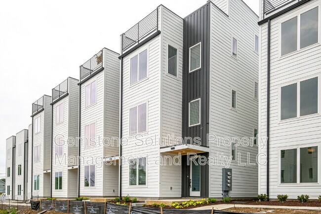 Foto del edificio - 512 Cliff Cir