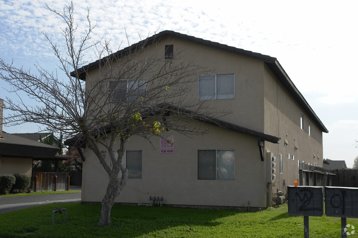 Foto del edificio - 1808-1814 Carter Way