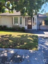 Building Photo - 2435 Andreo Ave