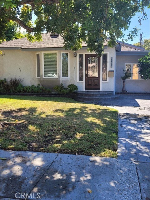 Primary Photo - 2435 Andreo Ave