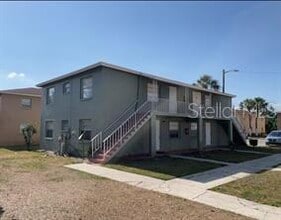 Building Photo - 702 Michigan Ct