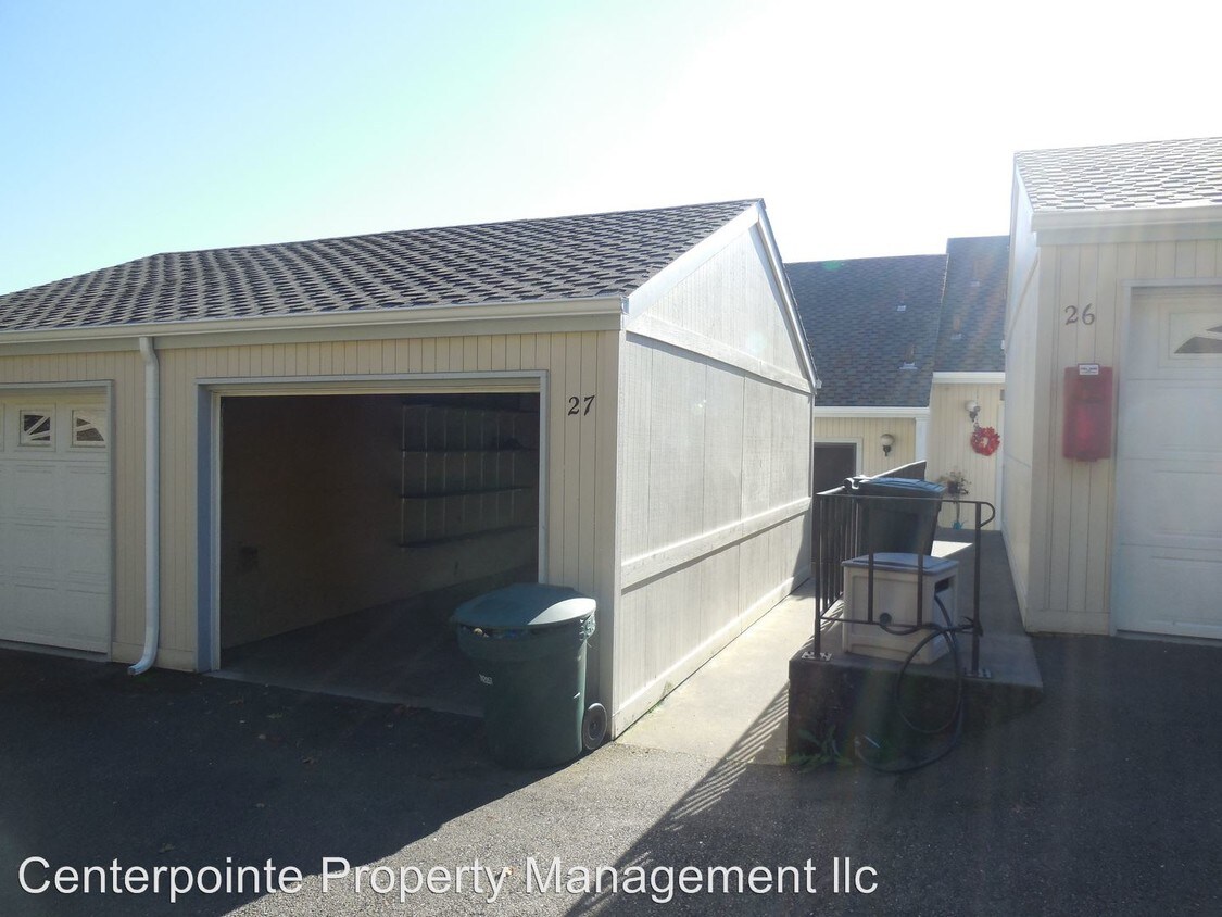 Foto principal - 27 NW Mountain View Dr