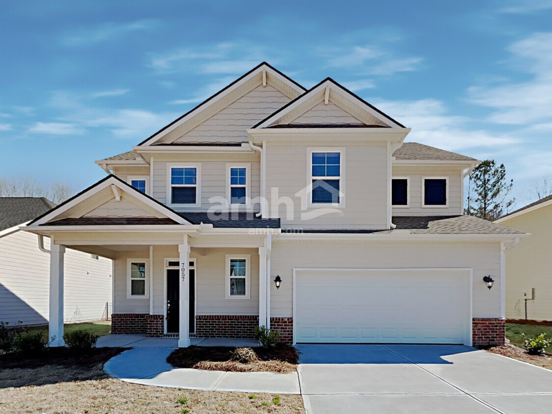 Primary Photo - 7057 Creeksong Dr