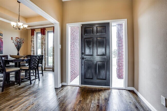 Foto del edificio - 4065 Preston Hills Cir