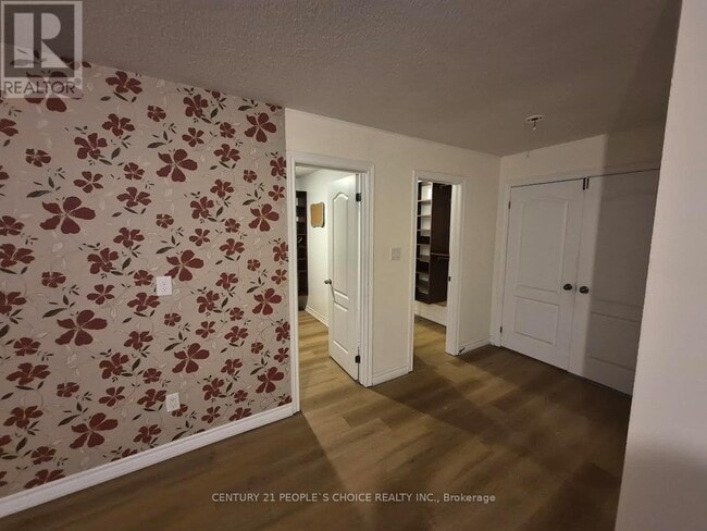 Building Photo - 19 Freedom Oaks Trail