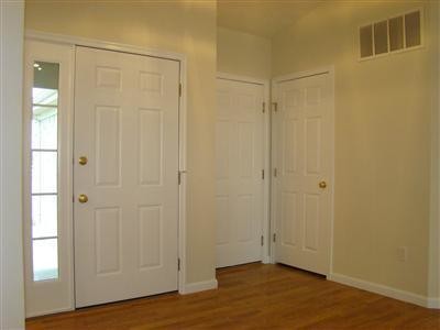 Building Photo - 10643 Sinclair Dr