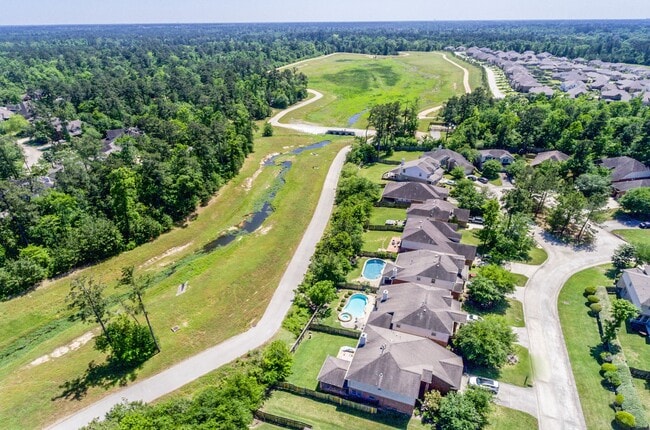 Building Photo - 14 Harbinger Ct