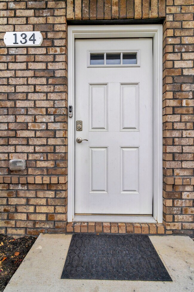 Foto del edificio - 134 Dry Creek Commons Dr