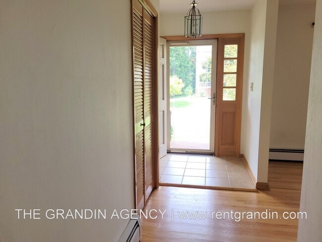 Foto del edificio - 312 Homeplace Dr