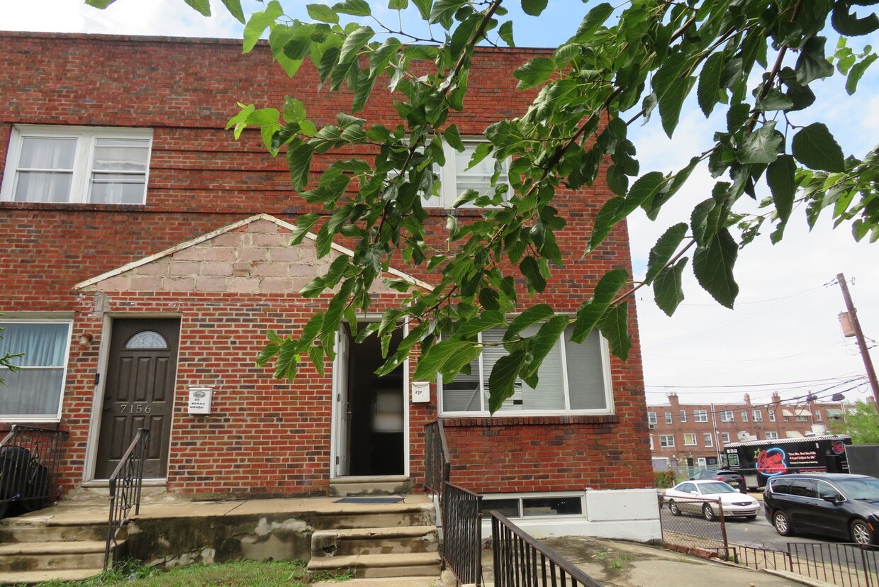 Foto principal - 7158 Bustleton Ave