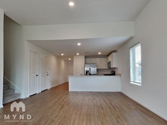 Building Photo - 9406 Kash Point Ct