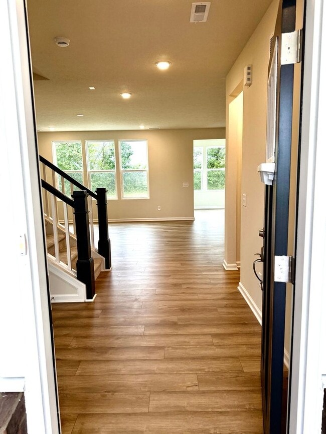 Building Photo - Brand New 4BR House in Brownsburg