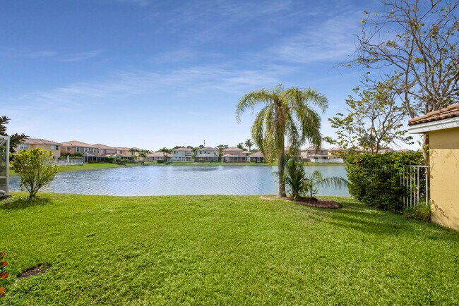 Building Photo - 3964 Crescent Creek Dr