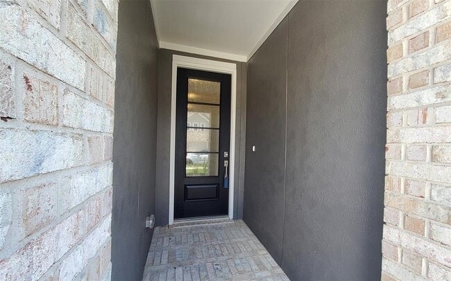 Building Photo - 6422 Seafoam Lake Dr