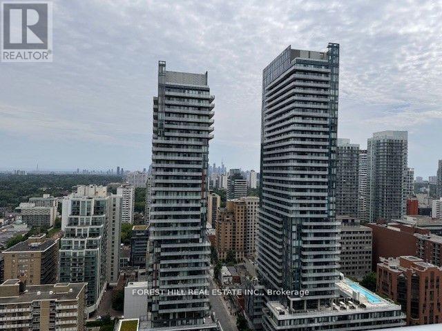 Building Photo - 195-2195 Redpath Ave