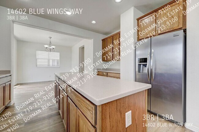 Foto del edificio - 14602 Blue Wings Way