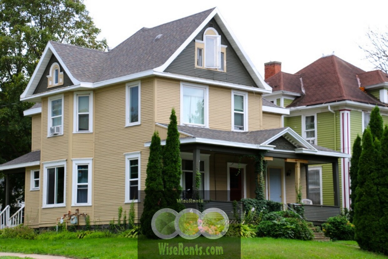 303 W. Pleasant Street - 303 W Pleasant St