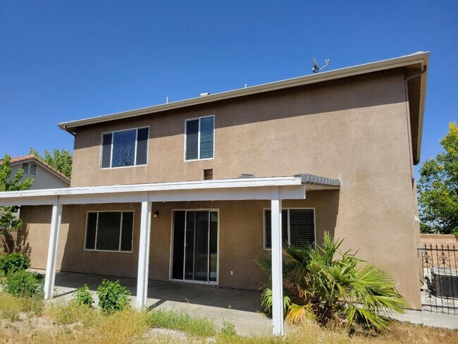Building Photo - 44463 Buena Vista Way
