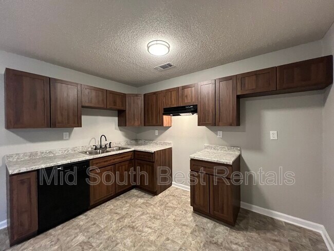 Building Photo - 1218 Goodman St