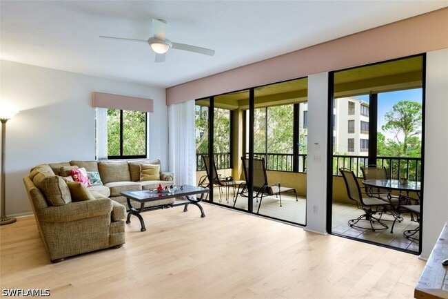 Foto del edificio - 6500 Valen Way