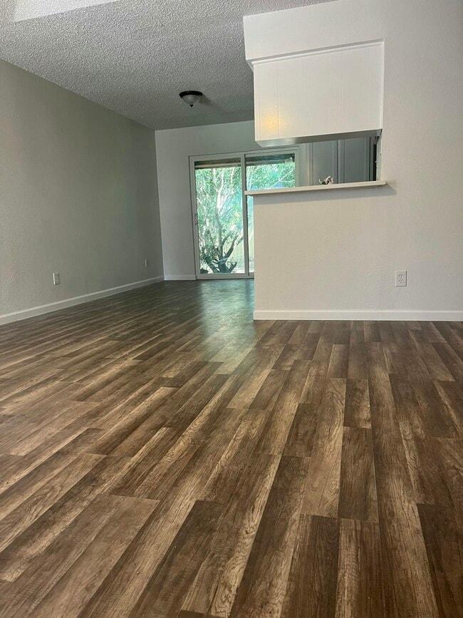 Photo - 6862 S Creek Dr Townhome