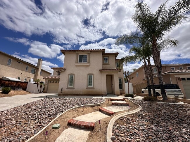 Building Photo - 23424 Caliente Springs Ave