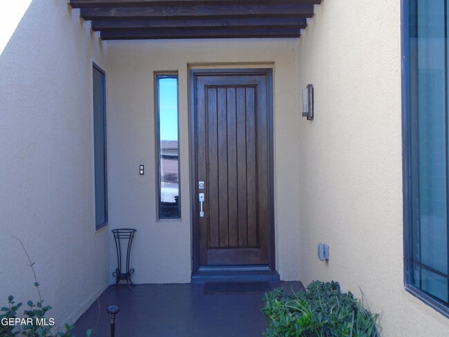 Building Photo - 7364 Brays Landing Drive