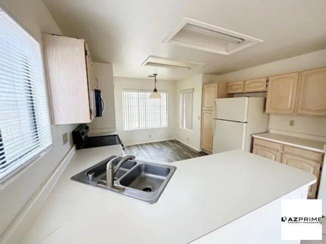 Foto del edificio - Welcome to this beautiful 3-bedroom, 2-bat...