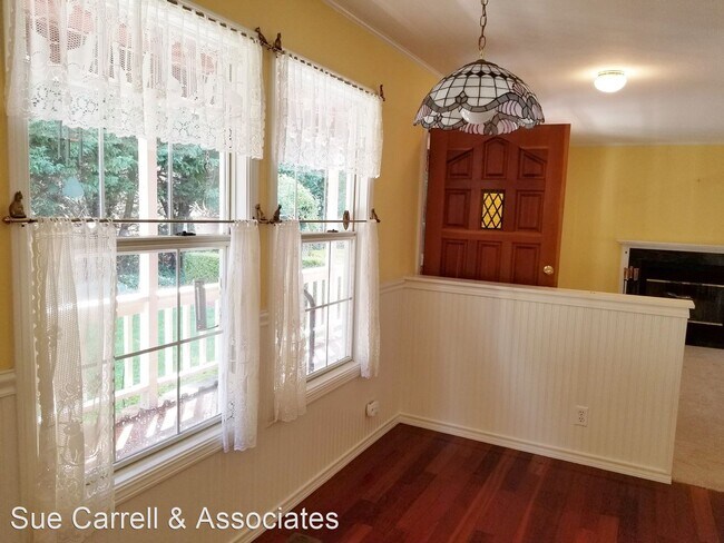 Building Photo - 3 br, 2 bath House - 8893 Jeannette Ave