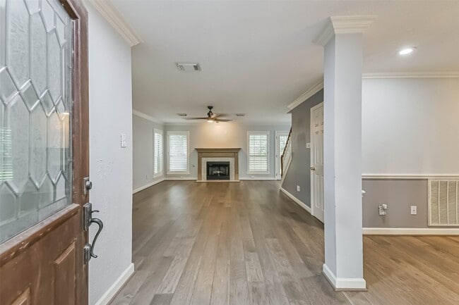 Building Photo - 3030 Jane Long League Dr