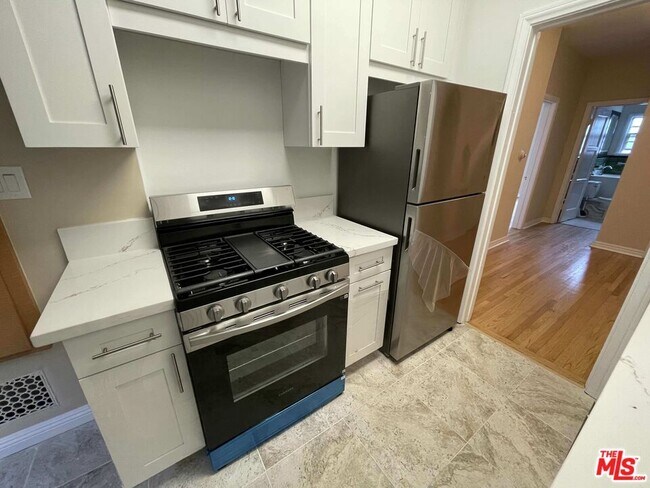 Building Photo - 6217 Orange St