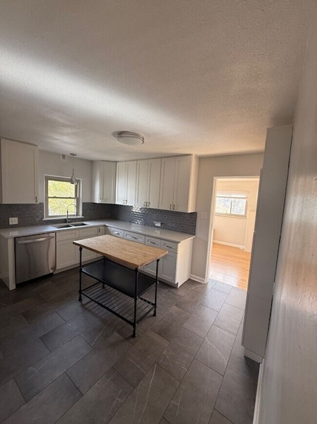 Foto del edificio - 314 Quitman St