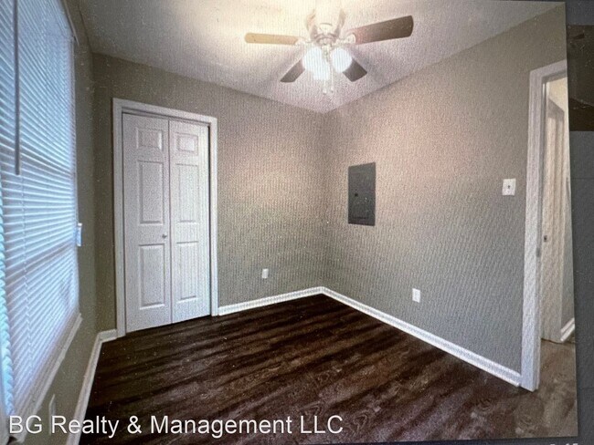 Foto del edificio - 1 br, 1 bath House - 319 Glenn Street Unit B
