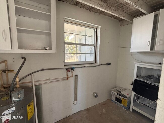 Foto del edificio - 101 Roberta Rd