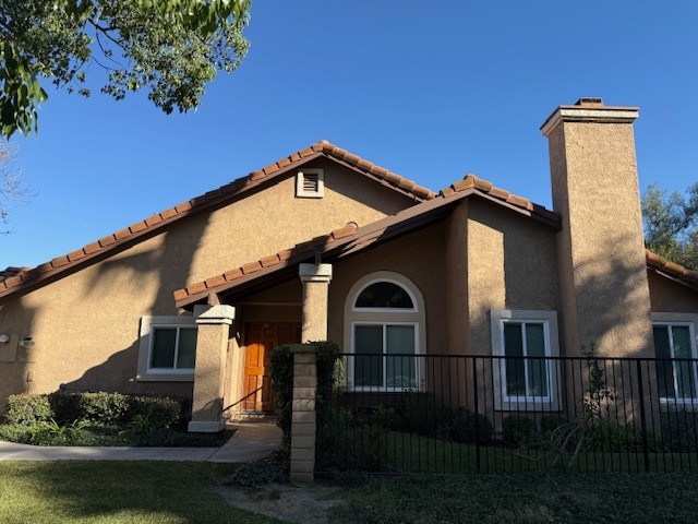 Foto del edificio - 641 S Iron Horse Ln