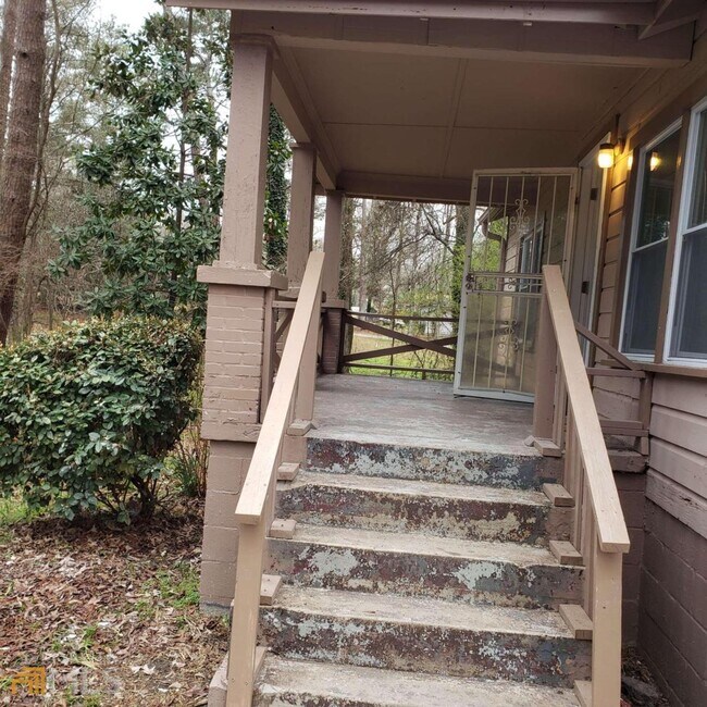 Foto del edificio - 1392 Nash Rd NW