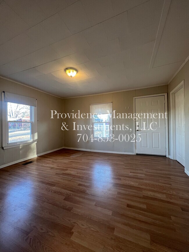 Foto del edificio - 122 Owens St