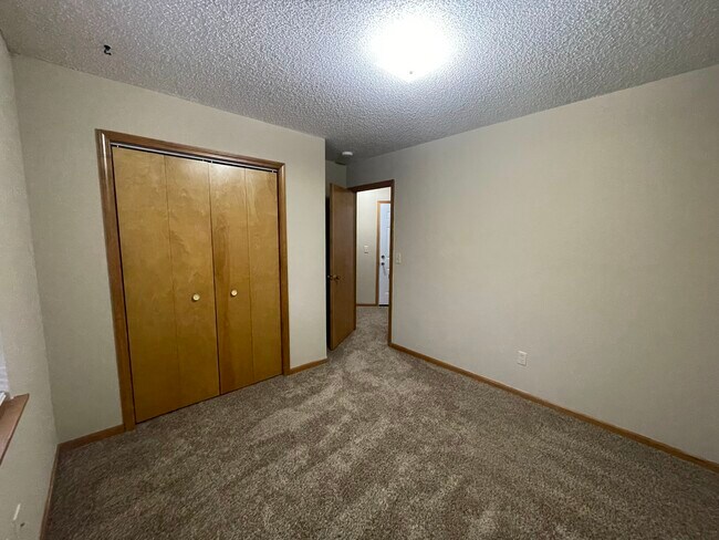 Foto del edificio - 1706 W 8th Terrace