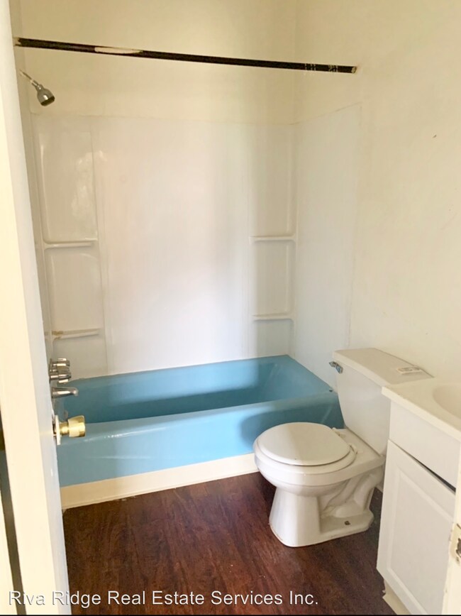 Foto del edificio - 7634 Roslyn St
