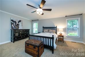 Foto del edificio - 2430 Willowbrook Dr