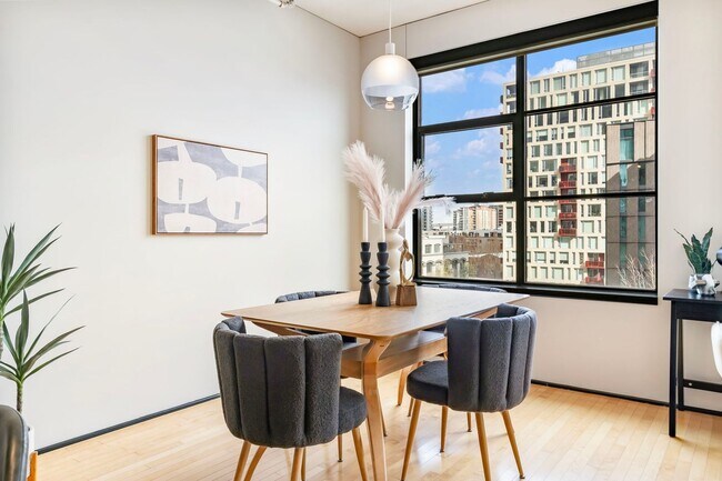 Foto del edificio - ELI713