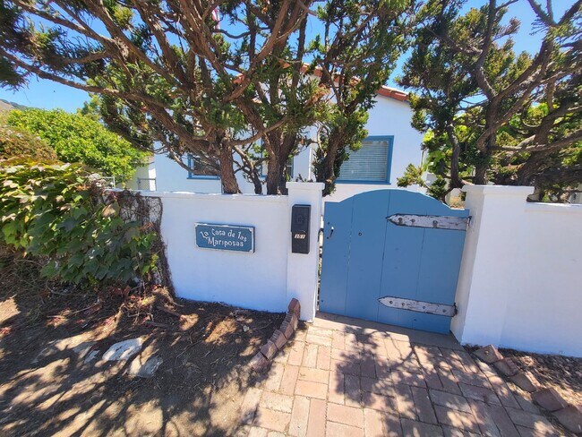 Foto del edificio - 357-357 Castaic Ave