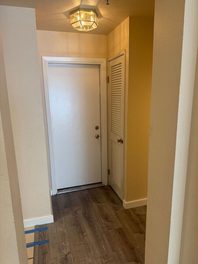 Foto del edificio - Wonderful 2 Bedroom, 2.5 Bath Condo!