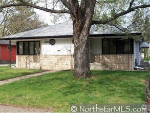 Building Photo - 4441 Unity Avenue North