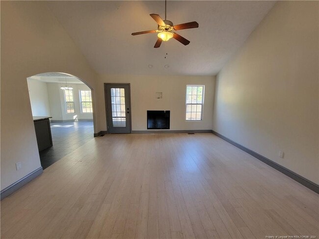 Foto del edificio - 4313 Booker Pl