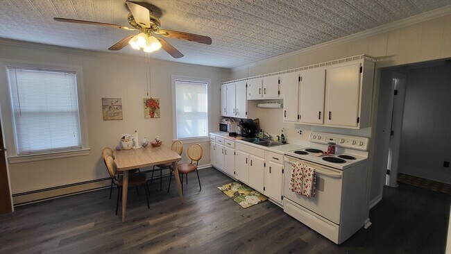 Foto del edificio - 175 Nichols St