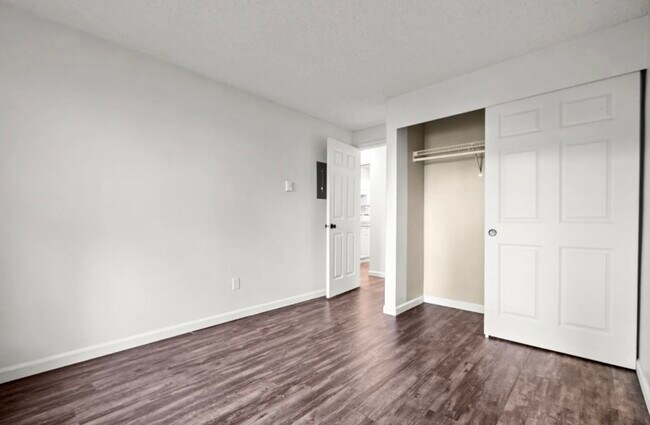 Building Photo - 115 S 340th St